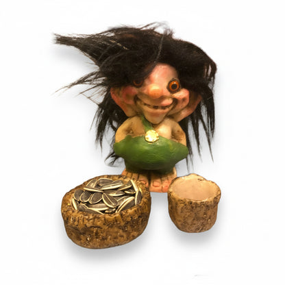 Troll Bilbo + Comedero 9cm Figura De Resina Nacional. Verde by HEREJE