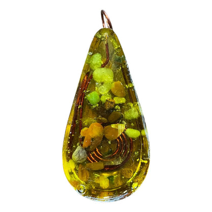 Orgonita Dije En Forma De Gota 5 Cm De Altura. Amarillo by HEREJE