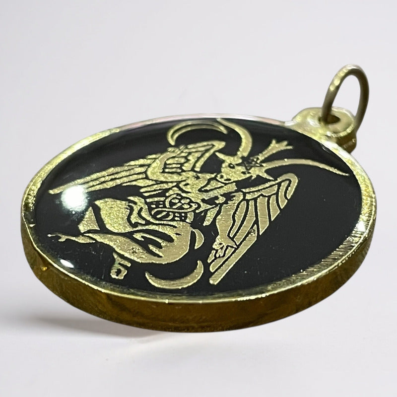 Medalla Encapsulada 25mm Amuleto De Protección Varios Modelo Baphomet 25mm by HEREJE