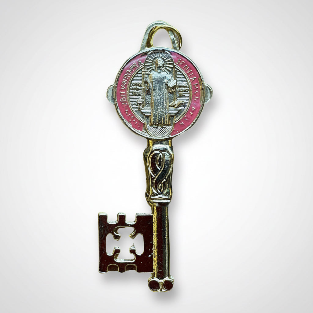 Llave De San Benito Dije Baño De Oro Encapsulado 5cm Varios by HEREJE