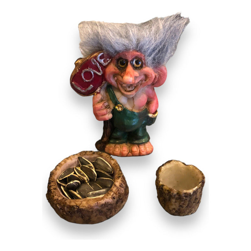 Troll Amor + Comedero 9 Cm Alto En Resina Nacional. Amor by HEREJE