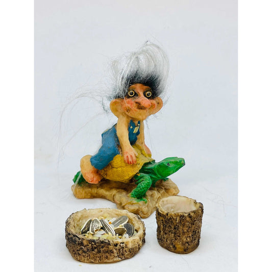 Troll Paciencia + Comedero 10 Cm Figura De Resina Nacional. Variado by HEREJE