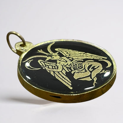 Medalla Encapsulada 30mm Amuleto De Protección Varios Modelo Baphomet by HEREJE