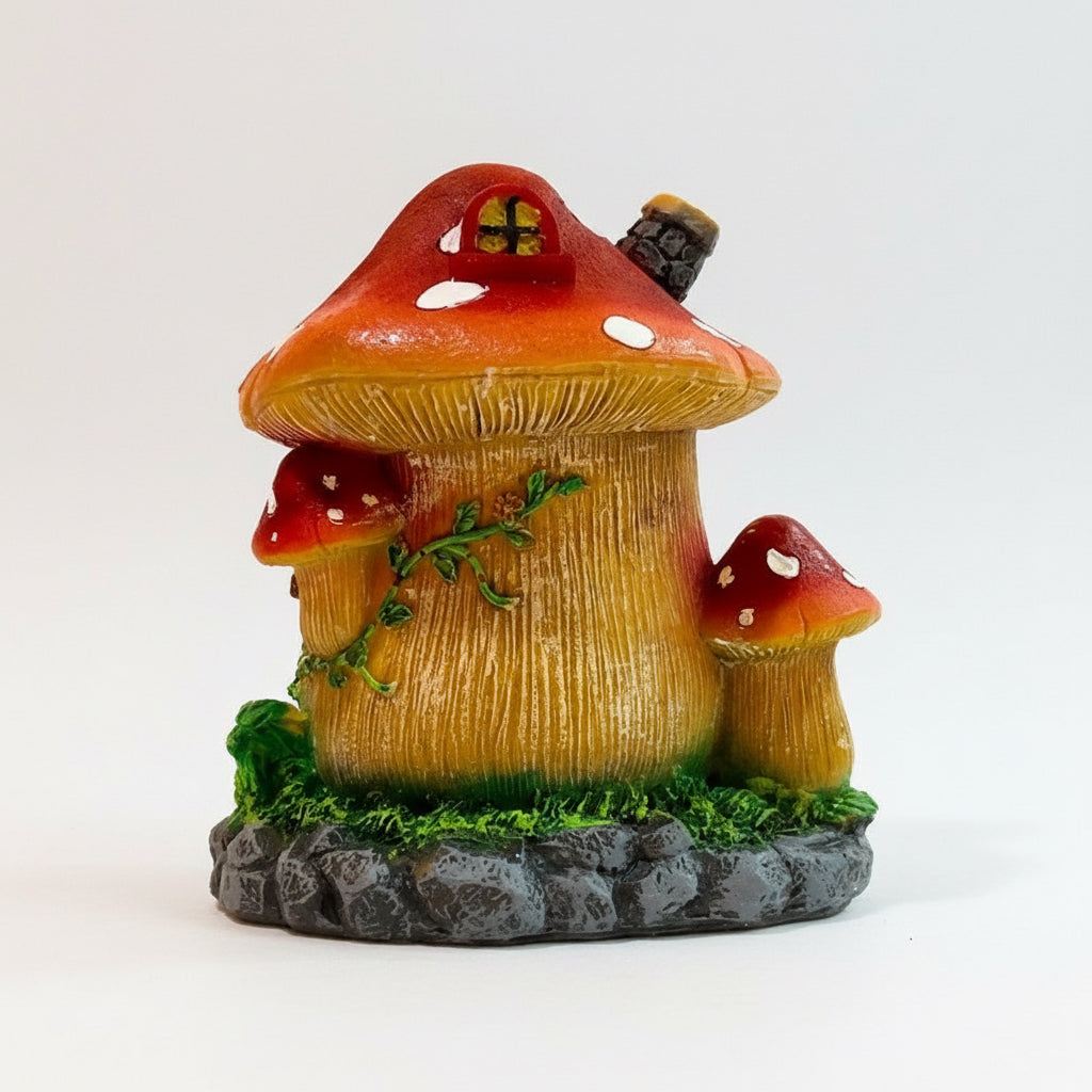 Casa Hongo Seres Elementales Resina Nacional 13 Cm by ARTICULOS ESOTERICOS LETY