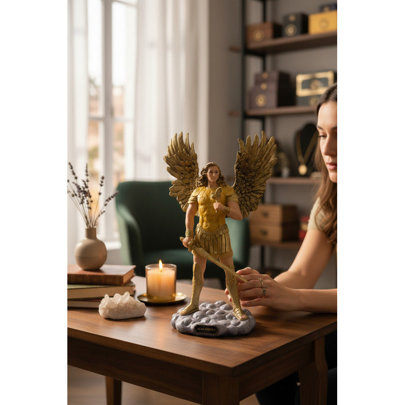 Arcangeles De 35cm Altura Figura De Resina Modelo A Elegir by HEREJE