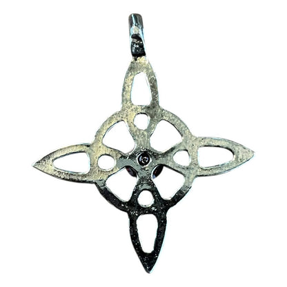 Dije Nudo De Bruja Celta Con Cristal Rojo 4 Cm Piedra Granate by HEREJE