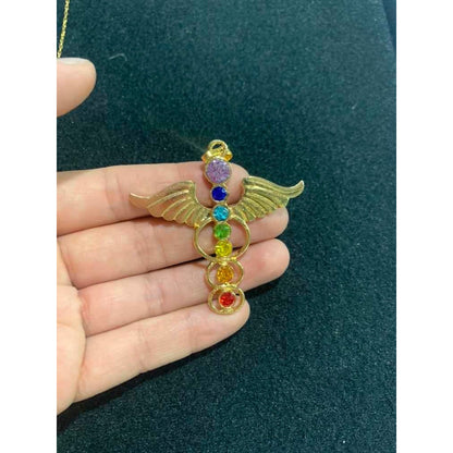 7 Chakras Dije Alas Con Cristal En Baño De Oro by ARTICULOS ESOTERICOS LETY