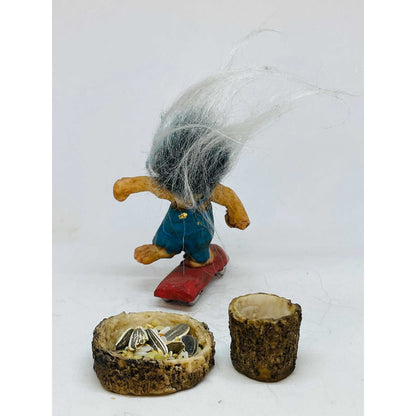 Troll Audacia + Comedero+bebedero+semillas 8cm De Alto Azul by HEREJE
