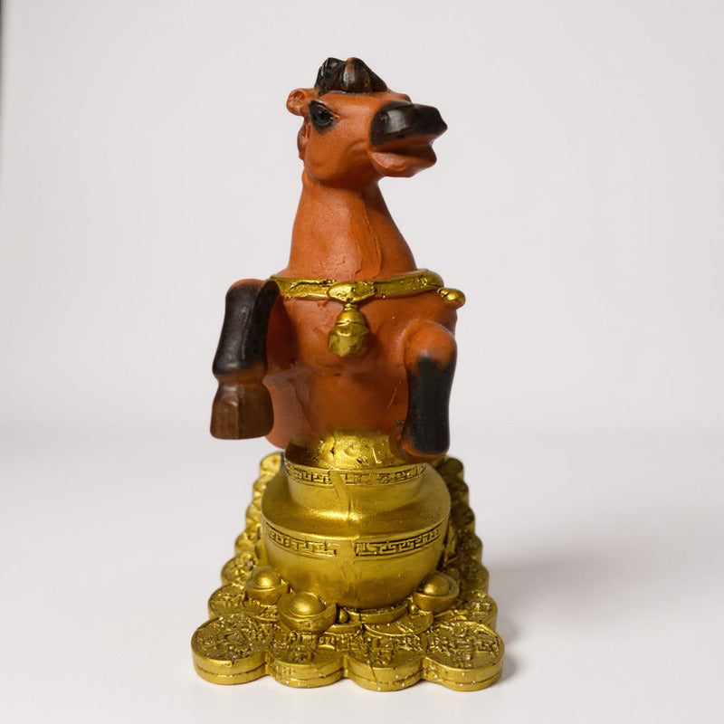 Caballo Del Año Chino Escultura De Resina 12x10x6cm by HEREJE