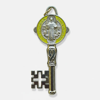 Llave De San Benito Dije Baño De Oro Encapsulado 5cm Varios by HEREJE
