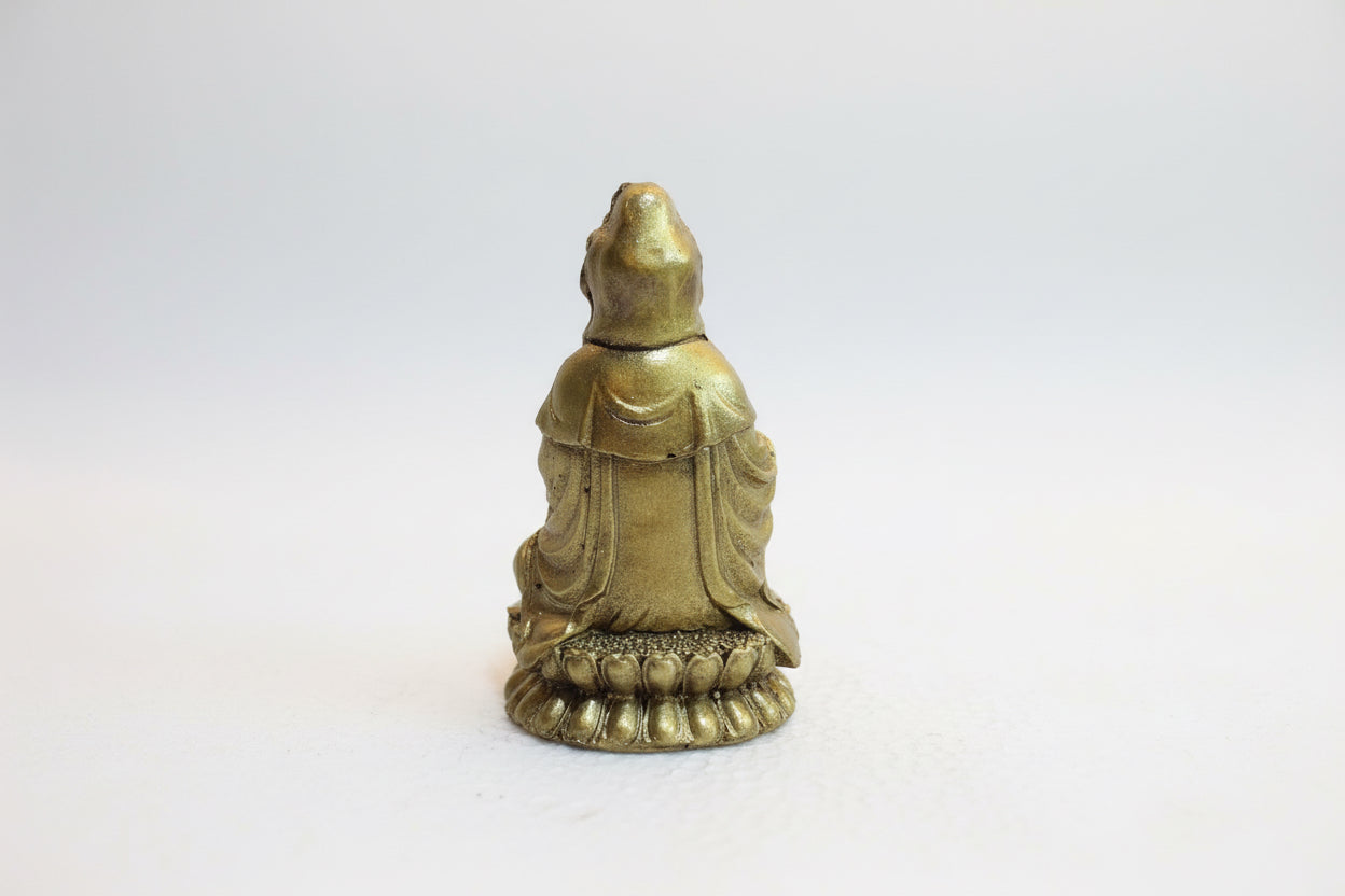 kwan Yin Diosa Del Amor Y Las Bendiciones Figura Resina by HEREJE