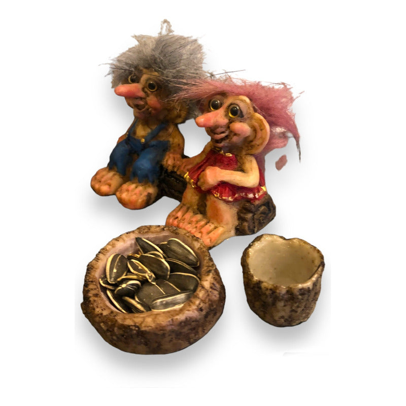 Troll Novios + Comederos 7 Cm Figura En Resina Nacional Azul/rojo by HEREJE