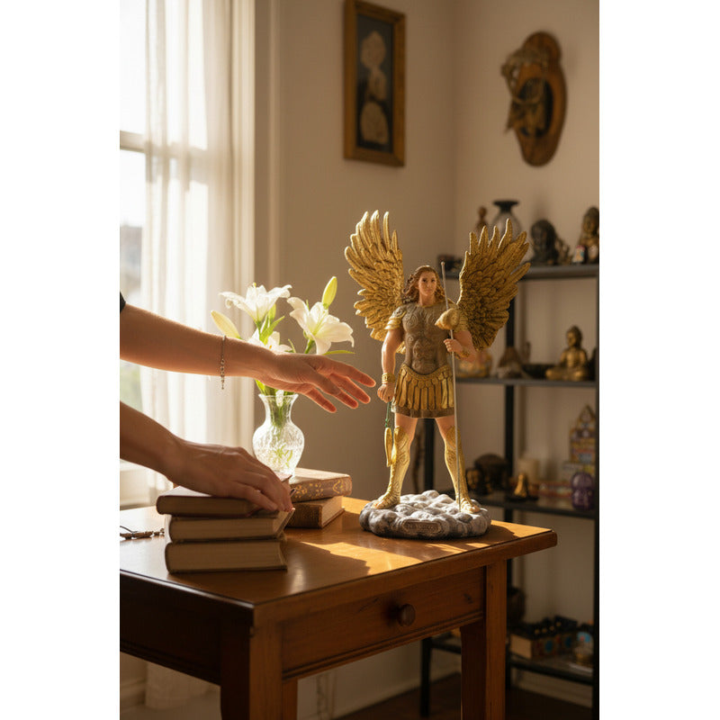 Arcangeles De 35cm Altura Figura De Resina Modelo A Elegir by HEREJE