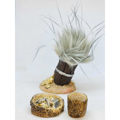 Troll Millonario + Comedero 12cm Figura De Resina Nacional Variado by HEREJE