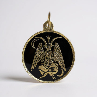 Medalla Encapsulada 30mm Amuleto De Protección Varios Modelo Baphomet by HEREJE