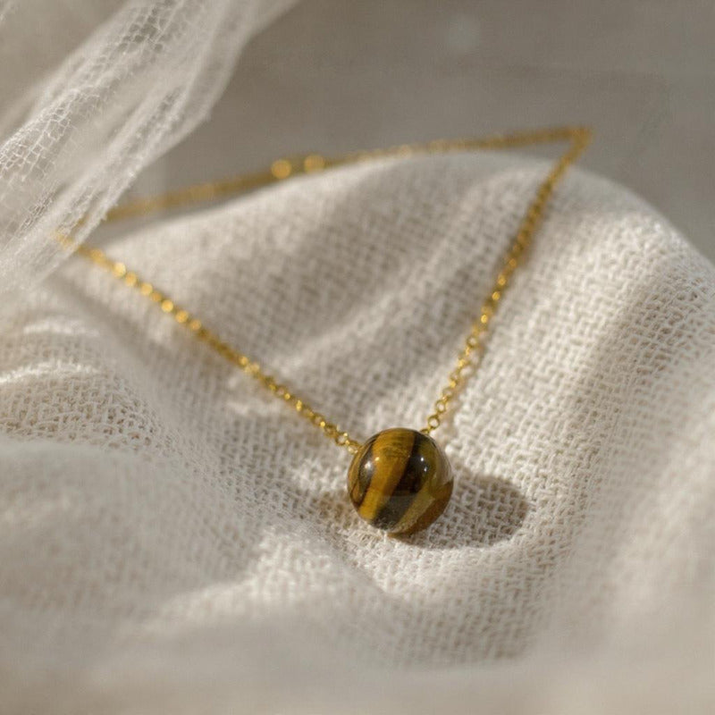 Cuarzo En Esfera Dije Con Cadena by HEREJE