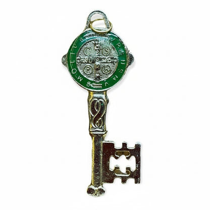 Llave De San Benito Dije Baño De Oro Encapsulado 5cm Varios by HEREJE