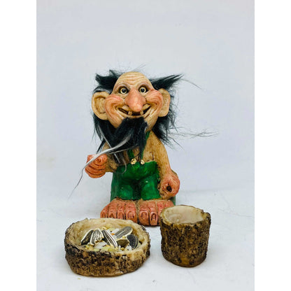 Troll Deseos + Comedero 10cm Figura De Resina Nacional Verde Oscuro by HEREJE