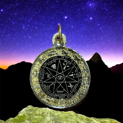 Dije Charm Hereje Estrella Zodiacal Brillante 25mm by HEREJE