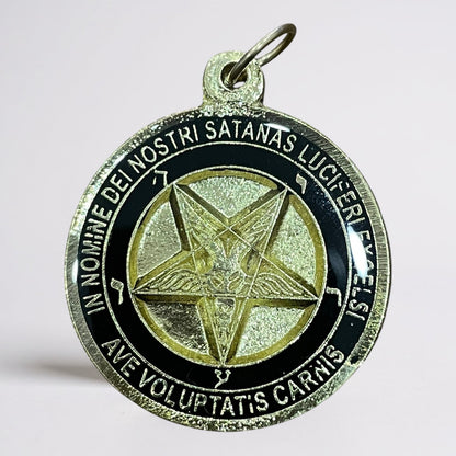 Medalla Encapsulada 25mm Amuleto De Protección Varios Modelo Baphomet 25mm by HEREJE