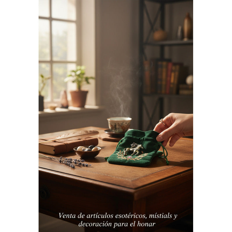 Caballo Con Mono O Mosca Amuleto Para Feng Shui 3 Cm Mosca by HEREJE