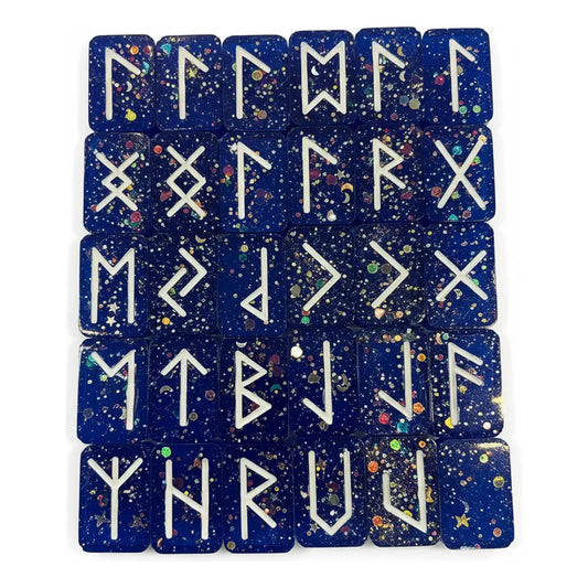 Runas Celtas En Resina Pintadas A Mano 25 Piezas Ahumado Blue by HEREJE