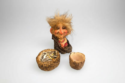Troll Valentía Y Honestidad +comedero 7 Cm Figura De Resina Cafe Eosa by HEREJE