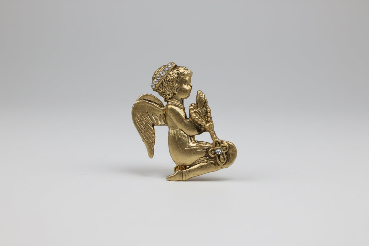 Angel Rezando Prendedor Baño De Oro Oro Viejo by HEREJE