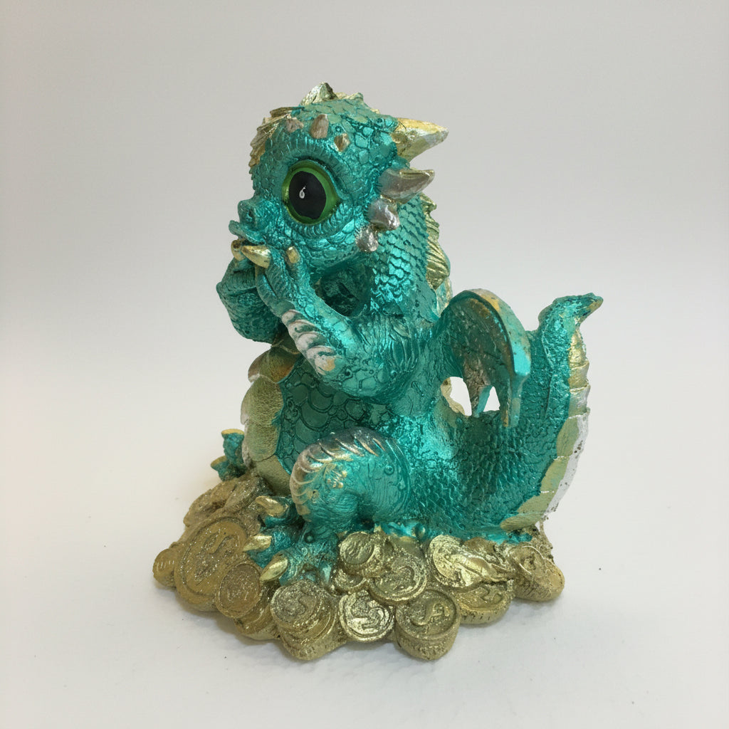 Dragón Tipo Bebe Resina 14.5 Cm Nacional Pintado A Mano. by HEREJE