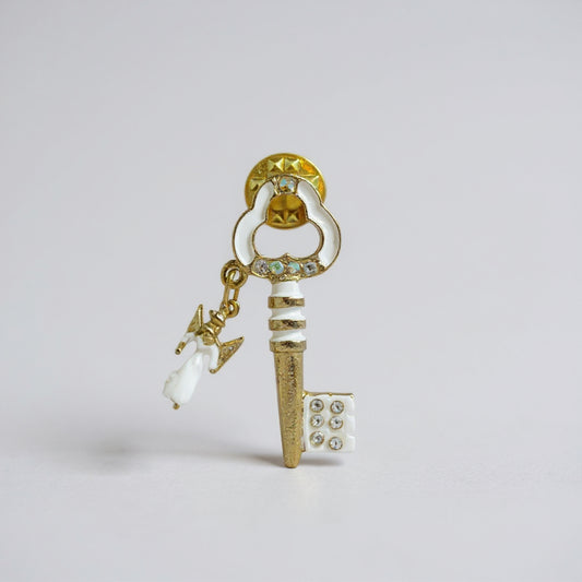 Arcangel Gabriel Prendedor 1.5x1.5x4.2 Blanco by HEREJE